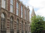 Bibliothèque universitaire de Lille : vue sur le temple protestant construit entre 1870 et 1875