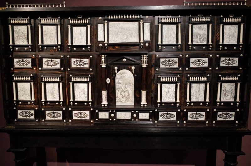 Cabinet italien – Musée Benoît-De-Puydt